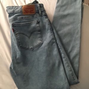 LEVI High-waisted Skinny Jeans🦋